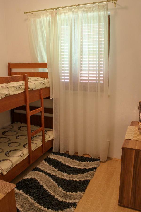 Apartments Hrabar Trogir Exterior foto